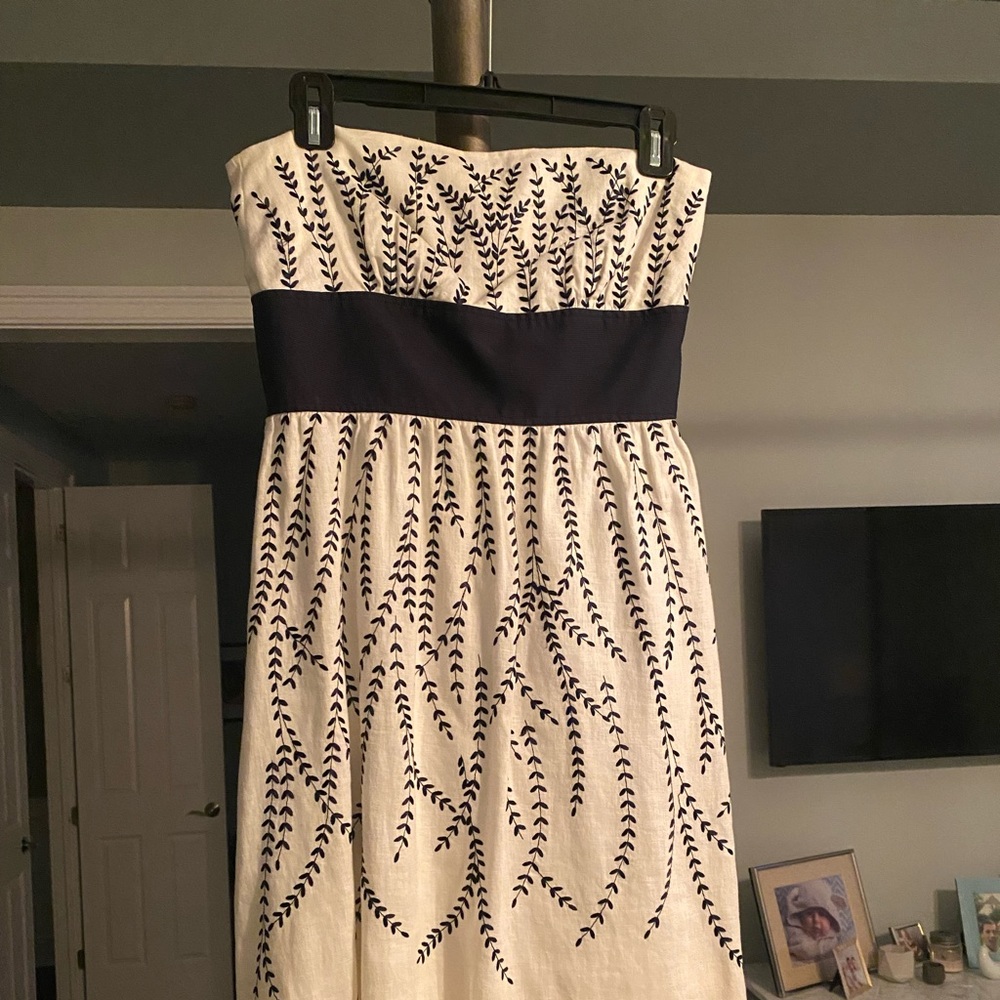 Any Taylor linen black embroidered dress